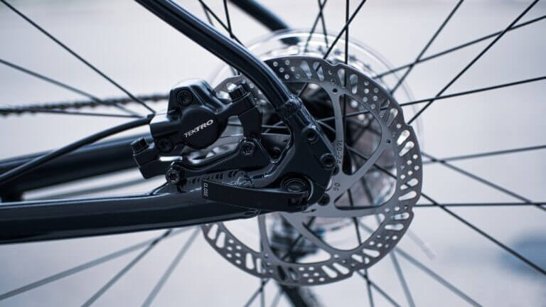 Hydraulic Disc Brakes on a bicycle